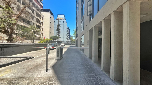 Buenas Oficinas En Un Lugar Estrategico!! Conocelas Hoy