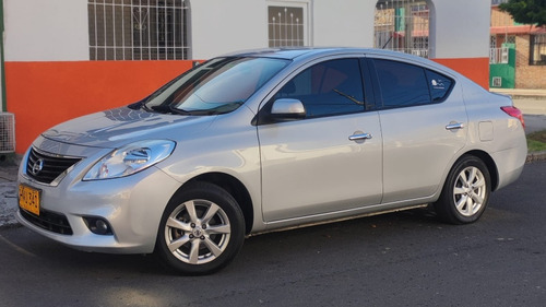 Nissan Versa 1.6 Advance