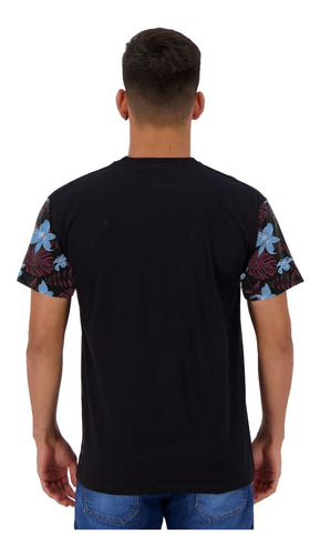 Imagem 2 de 2 de Camiseta Brooklyn 1970 Flowers Floral