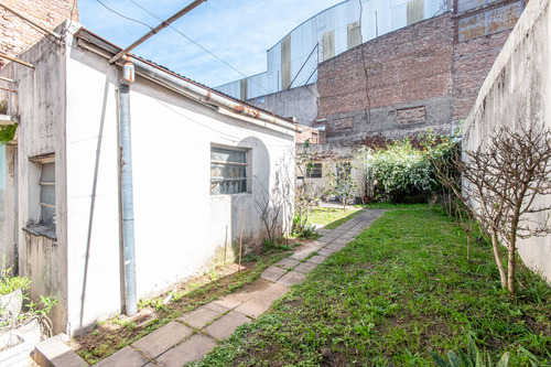 Venta Casa Multifamiliar C/local Escucha Oferta