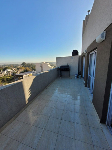 Imagen 2 de 12 de Alberdi Departamento 1 Dormitorio Balcon A La Calle En Zipoli A Mts De Colon