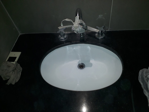 Imagen 5 de 10 de Enlozado De Bañeras Pulido Y Plastificado De Pisos