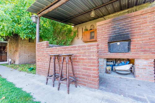 Venta - Casa 3 Dormitorios En Pueblo Esther