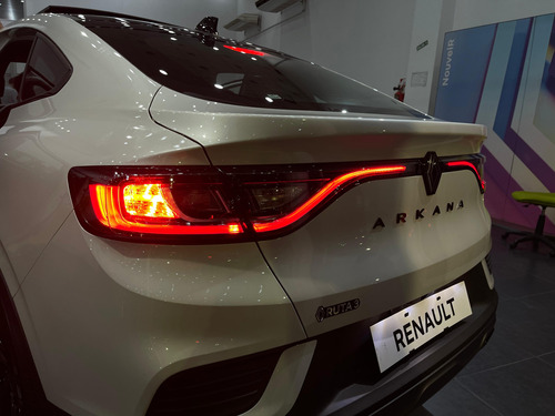 Renault Arkana 1.3 E-Tech Hybrid
