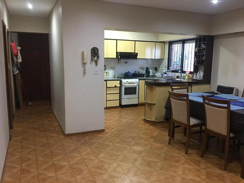 Imagen 3 de 30 de Venta Ph 4 Ambientes Terraza Patio S/expensa Lanus