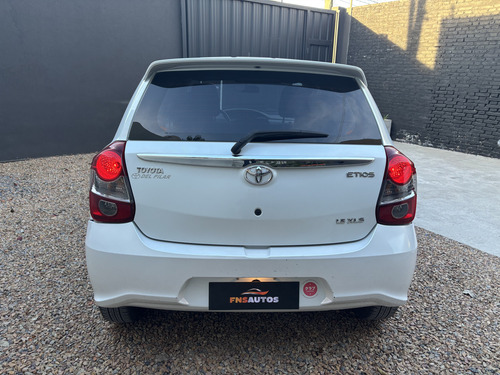 Toyota Etios 1.5 Xls At
