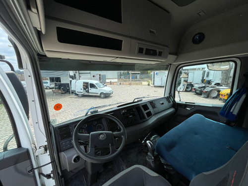 Vw 19-360 4x2 2022 Constellat Teto Alto Unico Dono Mb Iveco