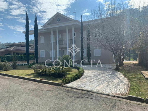 Imagem 1 de 3 de Casa À Venda No Tamboré 01 Com 6 Amplas Suítes - Cnc1504
