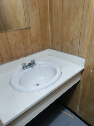 Imagen 9 de 11 de Casa Remolque Traila Bodega Oficina Móvil Con Wc P/2 Pers.