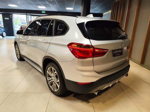 BMW X1 2.0 S-Drive 20i Sportline