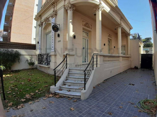 Imagen 1 de 30 de Venta Importante Casona En 2 Plantas Mas 2 Departamentos En Villa Ballester