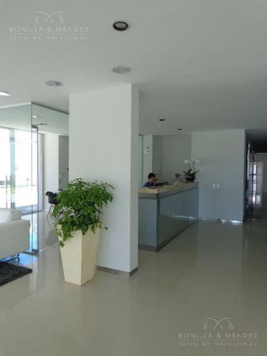 Departamento - Aidy Grill, Unidad De 1 Dormitorio Y Medio, Baño, Cocina Americana, Etc.