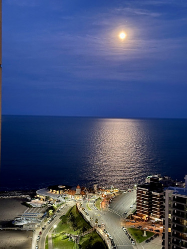 Mar Del Plata. Frente Al Mar Edificio Havanna. Gran Vista Al Mar . Torreón