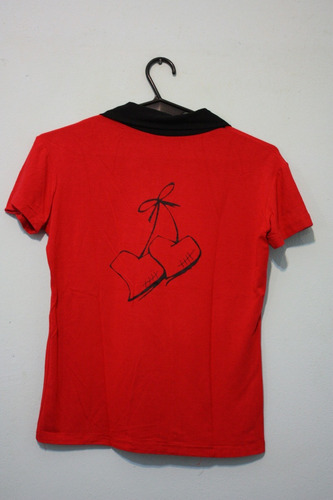 Remera Roja