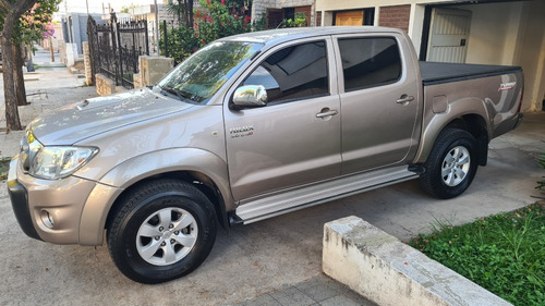 Toyota Hilux Srv 3.0 4x2 Mt