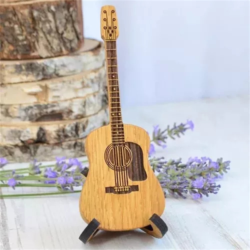 Picker De Guitarra De Madera + PĂșa De Guitarra