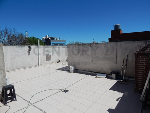 Ph 3 Amb A Nuevo Terraza Propia - Parrilla - Muy Luminoso