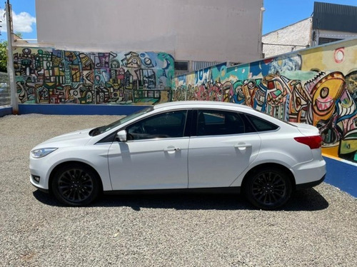 Focus Sedan 2.0 Titanium Sedan 16v Flex 4p Powershift