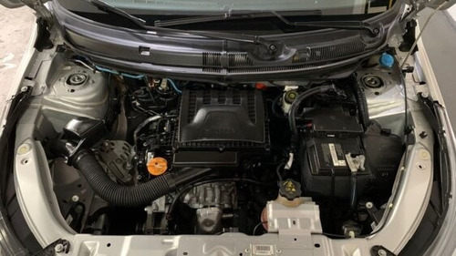 Imagem 10 de 10 de Fiat Argo Drive 1.0 Firefly (flex) 2018/2019 Prata