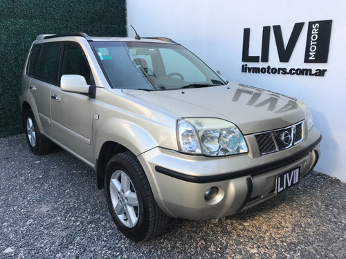 Nissan X-trail 4x4 Año 2007 - Liv Motors