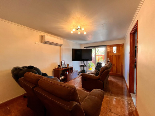 Excelente Casa Ubicada En El Corazón De Pedro Aguirre Cerda