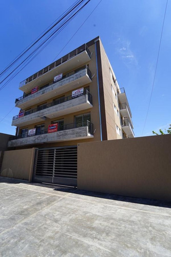 Imagen 27 de 30 de Departamento 3 Amb Estrenar En Duplex De Categoría. Cochera. Piscina, Parrilla