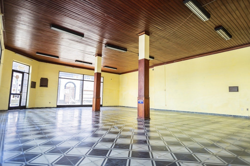 Locales Comerciales Venta En Esquina Zona Centro Carmelo