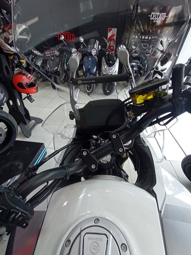 Imagen 3 de 16 de Cfmoto 650 Mt Tarjet 12/18 Crèdito Tasa 0% Pune Motos Stock