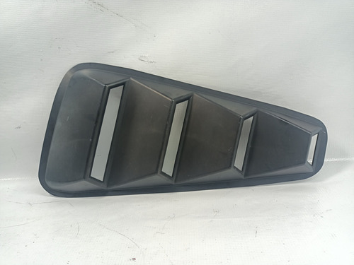 Regilla Louver Aleta Izquierda Ford Mustang 3.7l 11-15