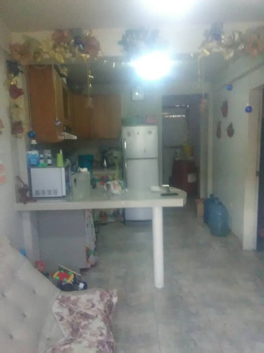Imagen 1 de 8 de Casa En Venta, Av. Cumanagoto, Barcelona