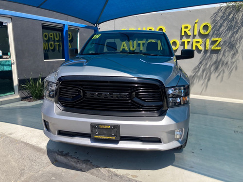 Imagen 6 de 14 de Ram 2500 2019 Hemi Sport Reg Cab 4x2 V8 6at