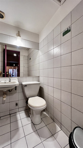 Casa Comercial En Venta En Recoleta