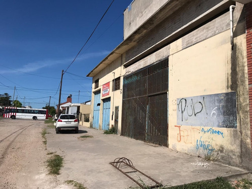 Galpón En Alquiler De 700m2