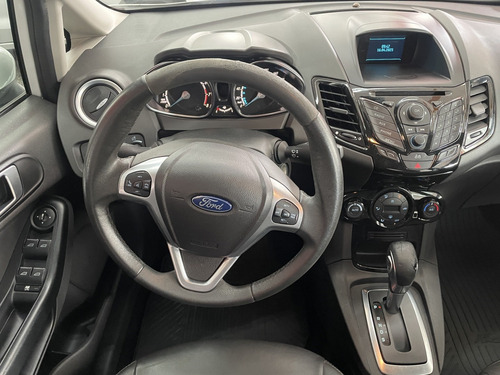 Ford Fiesta 1.6 TITANIUM HATCH 16V FLEX 4P AUTOMÁTICO
