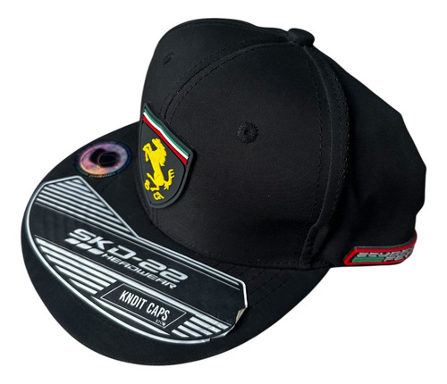 Gorra Snapback -ferrari- Para Caballero Negra Goma 3d Blanco Lisa Unitalla