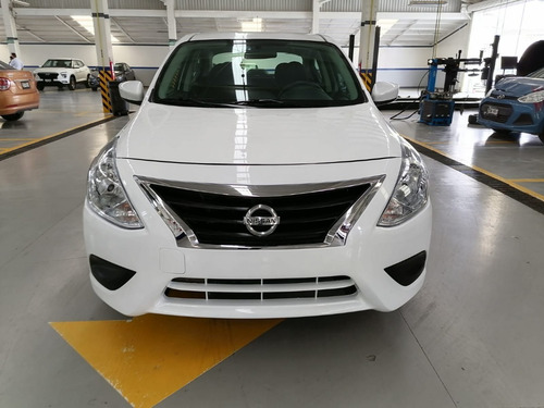 Imagen 11 de 15 de Nissan Versa Sense