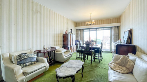 Departamento 4 Ambientes Venta - Olivos-vias/maipu
