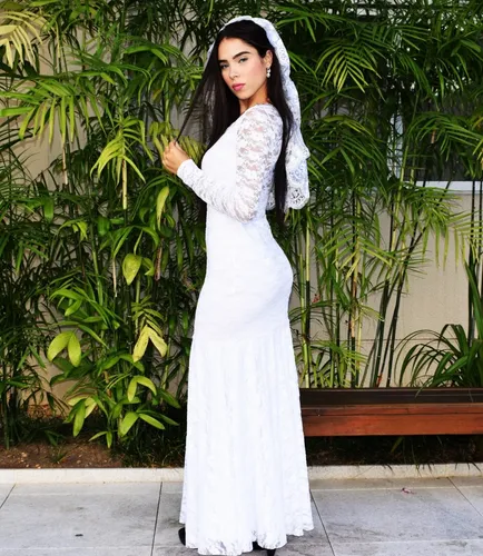 Vestido noiva hotsell justo longo