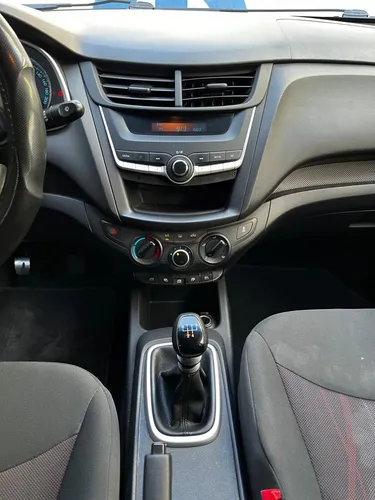 Chevrolet Aveo 1.5 Ls Mt
