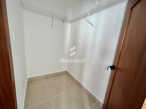Apartamento De Alquiler Primer Nivel Reparto Imperial