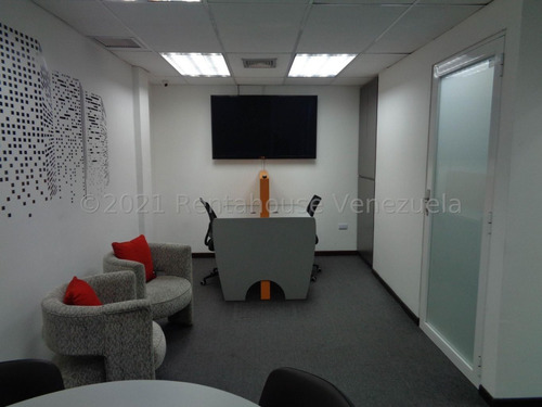 Imagen 7 de 8 de Tibizay Diaz Alquila Oficina Las Mercedes 22-11281 0414-412-02-53