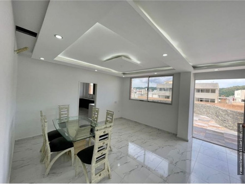 Imagen 5 de 25 de En Venta Pent House Sabana Larga.