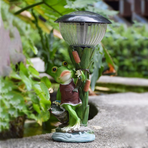 Estatua De Solar Figura Ligera Linda Llevando De Cubo