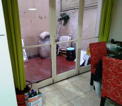 Departamento En Venta 3 Ambientes - Peatonal San Martín - A La Calle C/balcón Y Patio, Mar Del Plata.
