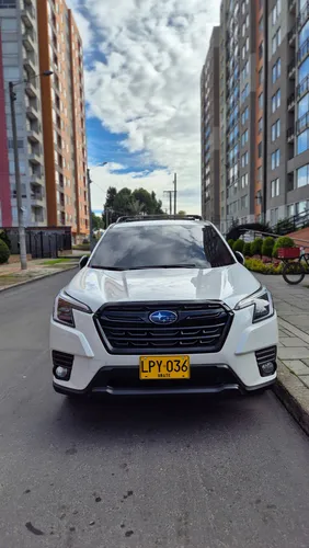 Subaru Forester 2.5 Advance Cvt