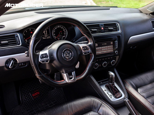 Imagen 19 de 25 de Volkswagen Vento 2.0 Gli Dsg | Permuta / Financia