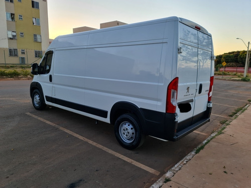 Imagem 4 de 15 de Peugeot Boxer Furgão 2020 2.0 Business L3h2 (13m³) 5p