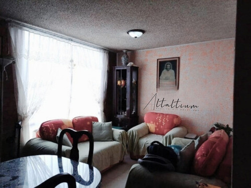 Venta De Casa En La Colonia Isidro Fabela En Tlalpan, Cdmx. Cerca De Anillo Periférico Y Av. Insurgentes Sur. 165- Alc-ru