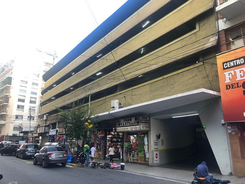 Garage 12mts.