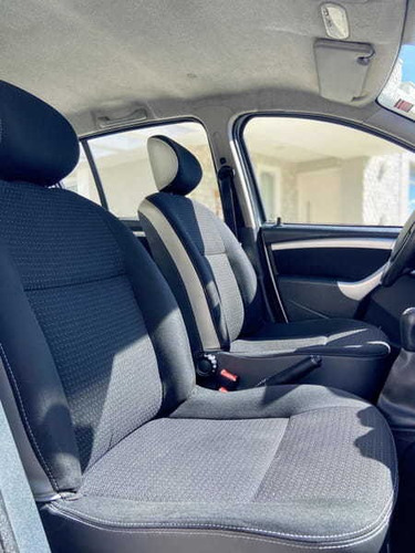 Imagem 12 de 15 de Renault Sandero Stepway 2011